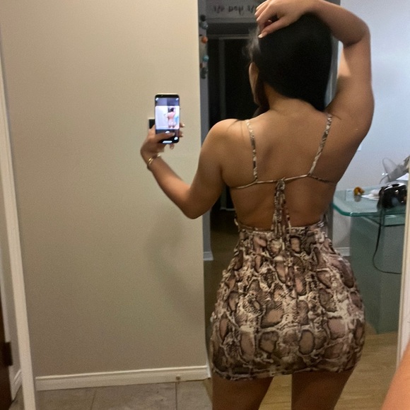 Snake print dress - Picture 3 of 4